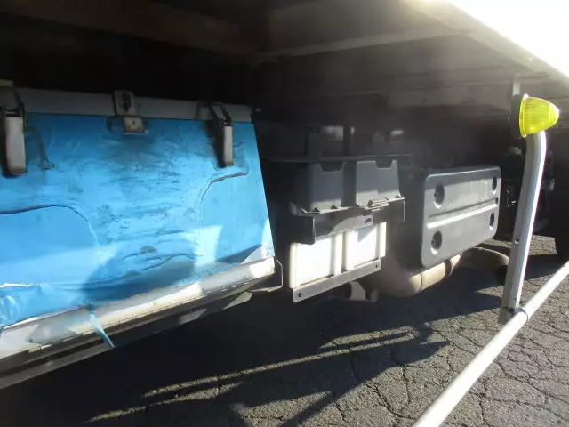 令和02年06月中古中型冷凍バン・ウィングいすゞフォワードの画像18