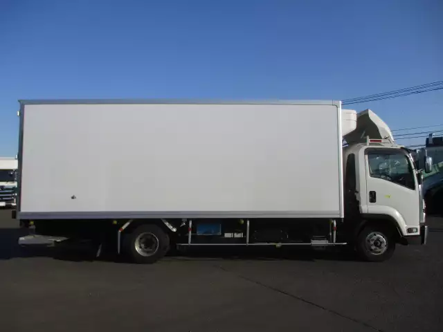 令和02年06月中古中型冷凍バン・ウィングいすゞフォワードの画像4