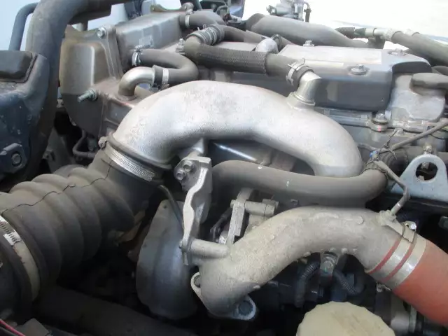 令和02年06月中古中型冷凍バン・ウィングいすゞフォワードの画像36