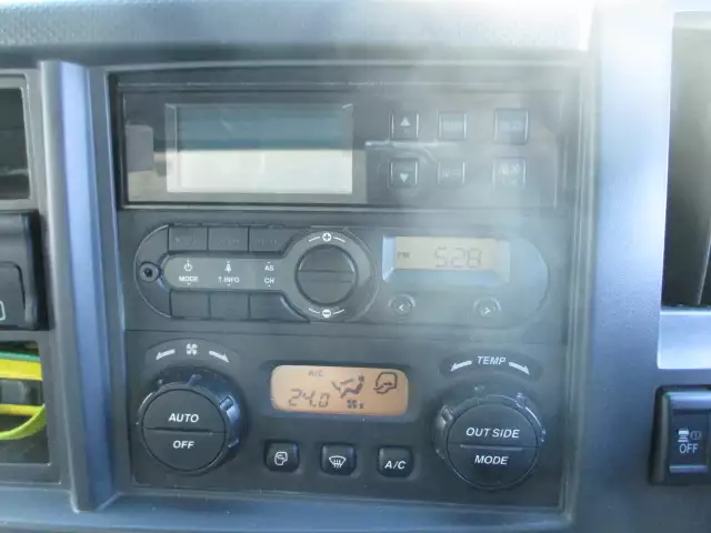 令和02年06月中古中型冷凍バン・ウィングいすゞフォワードの画像46