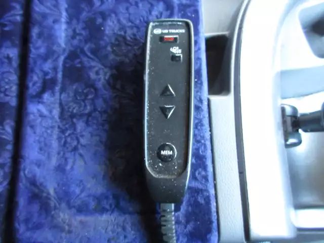 令和01年/平成31年03月中古大型冷凍バン・ウィング日産UDクオンの画像38