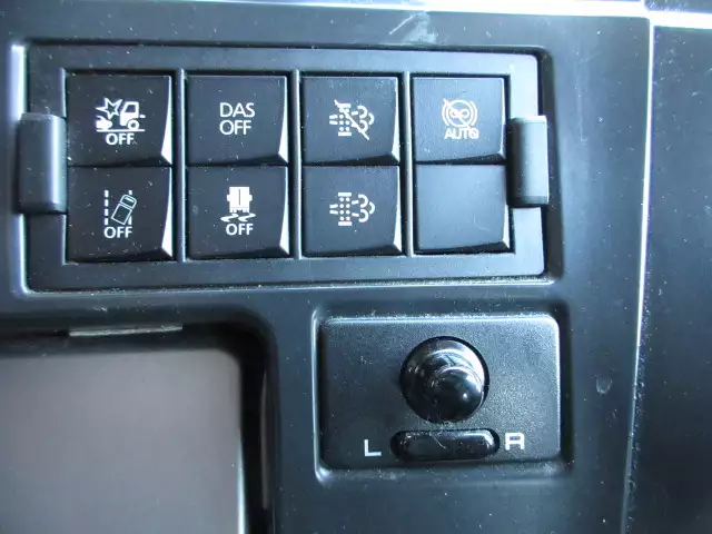 令和01年/平成31年03月中古大型冷凍バン・ウィング日産UDクオンの画像42