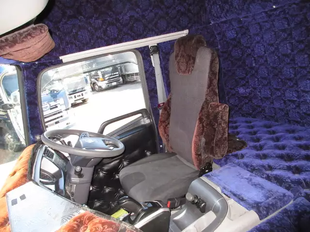 令和01年/平成31年03月中古大型冷凍バン・ウィング日産UDクオンの画像51