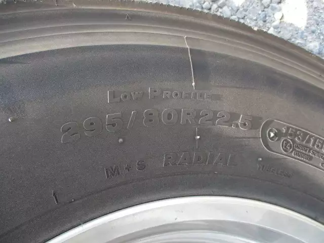 令和01年/平成31年12月中古大型トラクタヘッド日産UDクオンの画像12