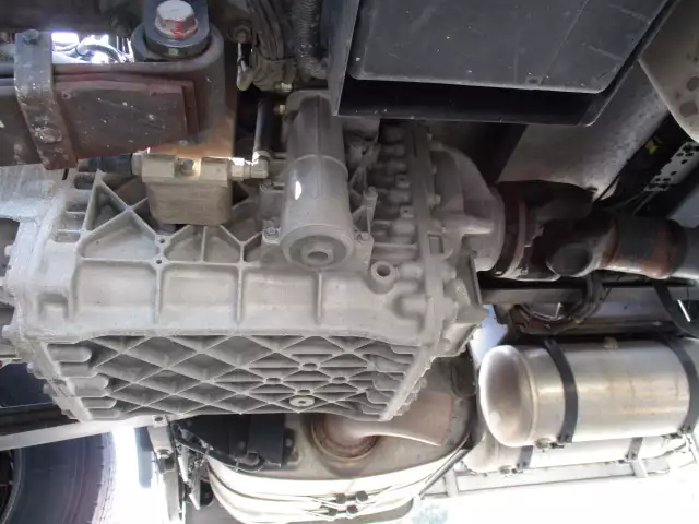 令和01年/平成31年12月中古大型トラクタヘッド日産UDクオンの画像15