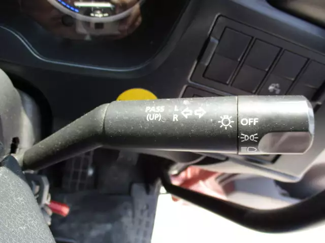 令和01年/平成31年12月中古大型トラクタヘッド日産UDクオンの画像37