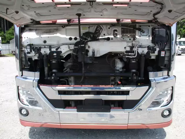 令和01年/平成31年12月中古大型トラクタヘッド日産UDクオンの画像49