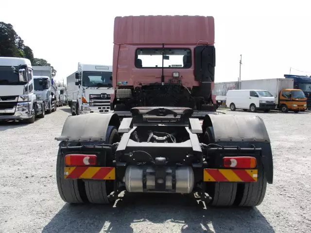 令和01年/平成31年12月中古大型トラクタヘッド日産UDクオンの画像6