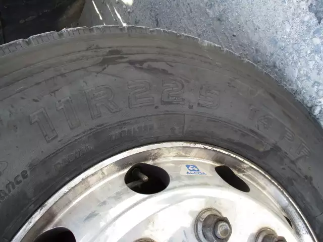 令和01年/平成31年12月中古大型トラクタヘッド日産UDクオンの画像10