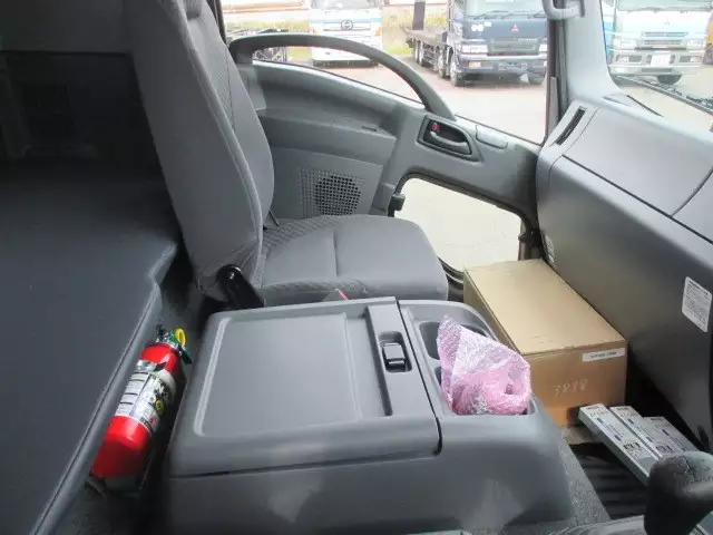 平成30年04月中古中型いすゞいすゞの画像42