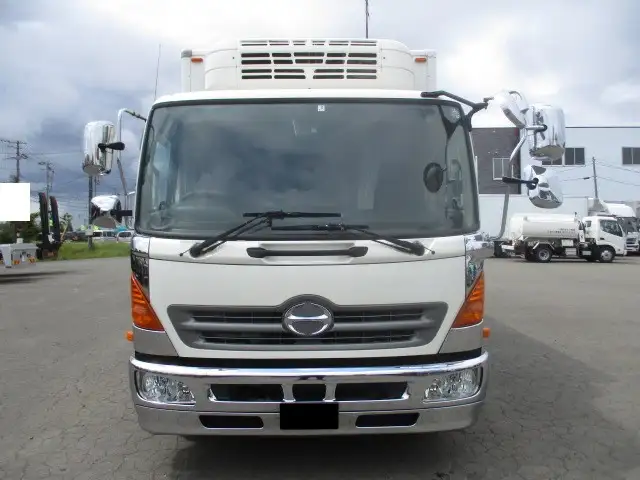 平成28年06月中古中型冷凍バン・ウィング日野レンジャーの画像2