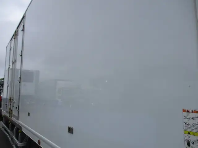 平成28年06月中古中型冷凍バン・ウィング日野レンジャーの画像16