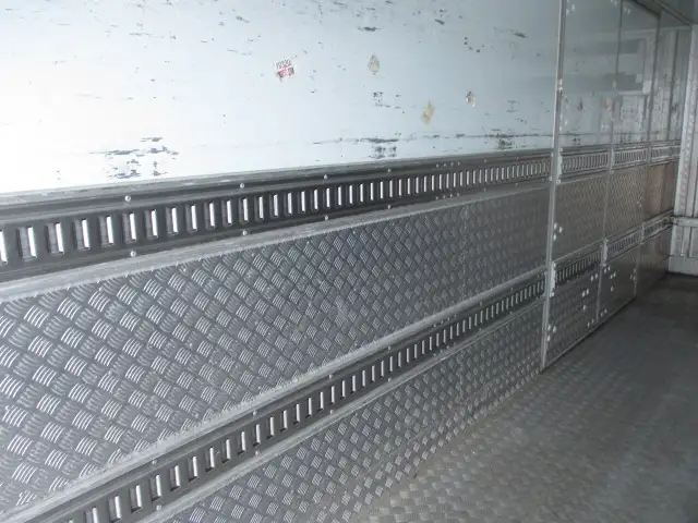 平成28年06月中古中型冷凍バン・ウィング日野レンジャーの画像29