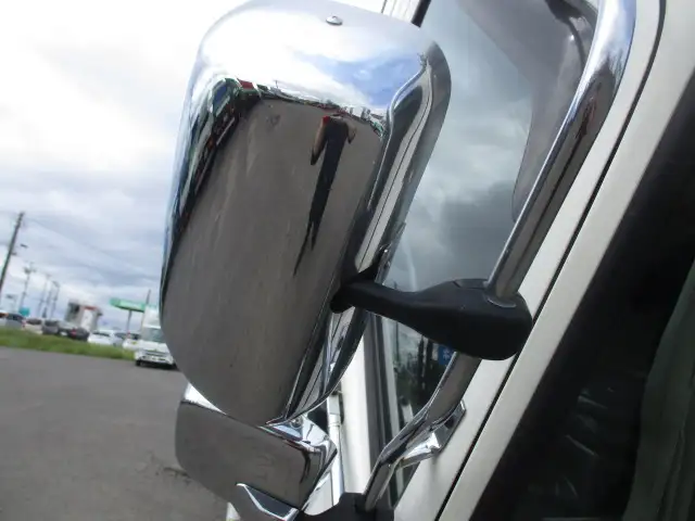 平成28年06月中古中型冷凍バン・ウィング日野レンジャーの画像39