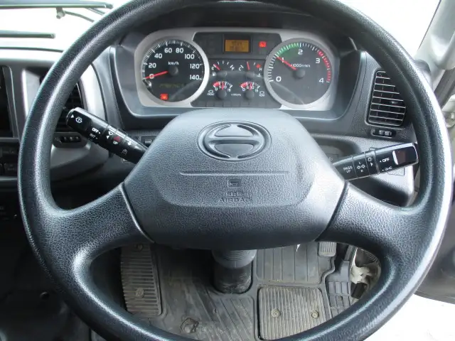 平成28年06月中古中型冷凍バン・ウィング日野レンジャーの画像47