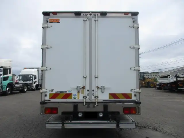 平成28年06月中古中型冷凍バン・ウィング日野レンジャーの画像6