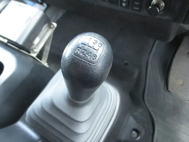 平成28年06月中古中型冷凍バン・ウィング日野レンジャーの画像52