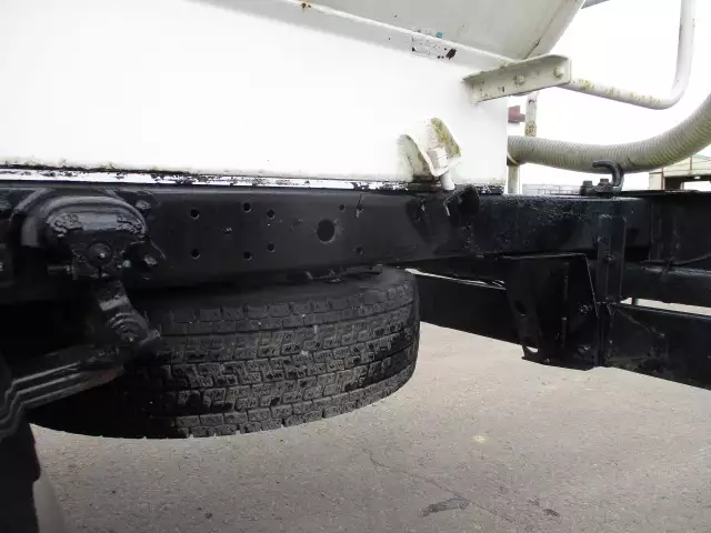 平成16年10月中古中型ミキサー車・高所作業車・その他特装車日野日野の画像16