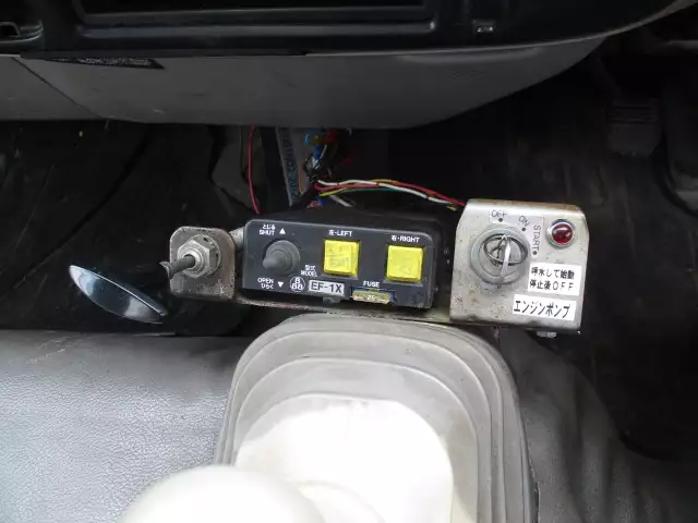 平成16年10月中古中型ミキサー車・高所作業車・その他特装車日野日野の画像22