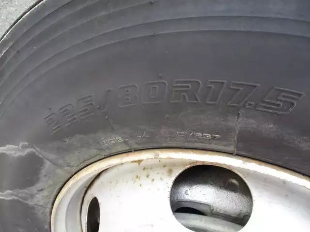 平成16年10月中古中型ミキサー車・高所作業車・その他特装車日野日野の画像30