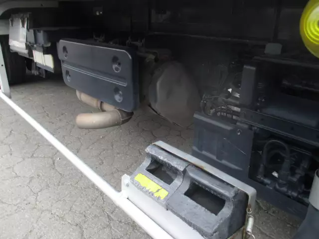 令和01年/平成31年08月中古中型冷凍バン・ウィングいすゞフォワードの画像19