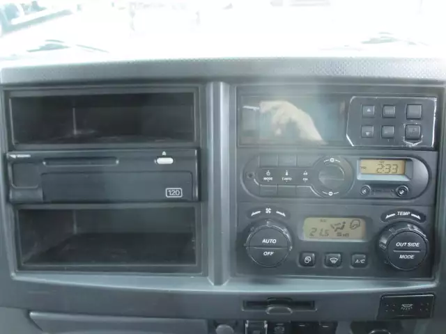 令和01年/平成31年08月中古中型冷凍バン・ウィングいすゞフォワードの画像47