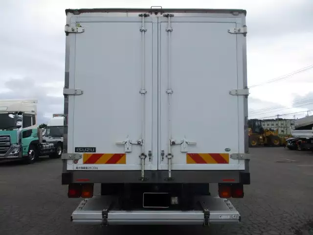 令和01年/平成31年08月中古中型冷凍バン・ウィングいすゞフォワードの画像6