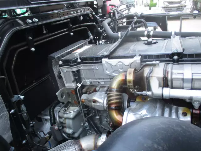 令和05年04月中古大型トラクタヘッド三菱ふそうスーパーグレートの画像39