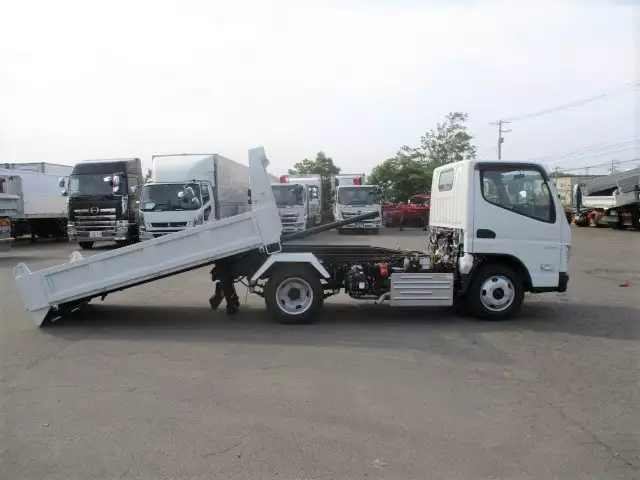 令和05年05月中古小型ダンプ三菱ふそう三菱の画像3