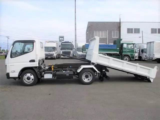 令和05年05月中古小型ダンプ三菱ふそう三菱の画像5
