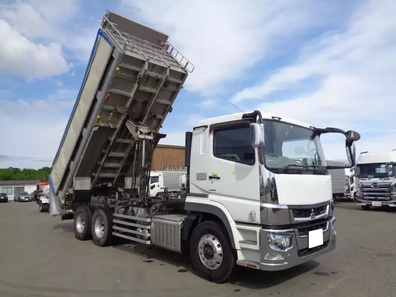 平成30年10月中古大型ダンプ三菱ふそうスーパーグレートの画像11