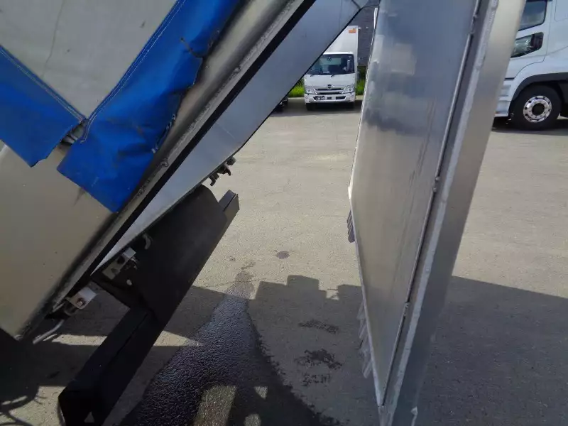 平成30年10月中古大型ダンプ三菱ふそうスーパーグレートの画像19