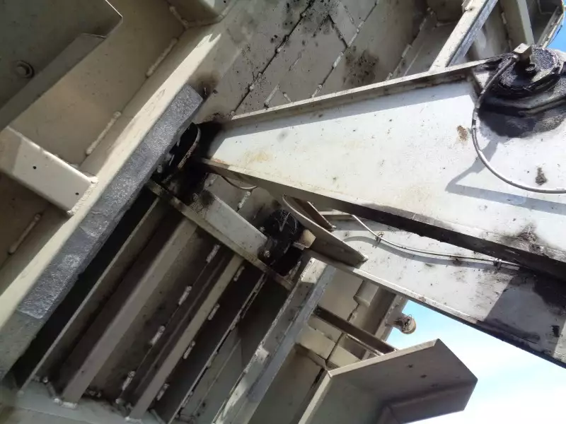 平成30年10月中古大型ダンプ三菱ふそうスーパーグレートの画像23