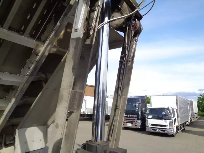 平成30年10月中古大型ダンプ三菱ふそうスーパーグレートの画像25