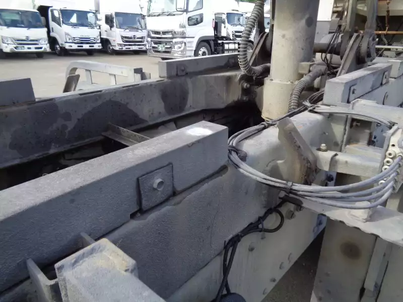 平成30年10月中古大型ダンプ三菱ふそうスーパーグレートの画像32