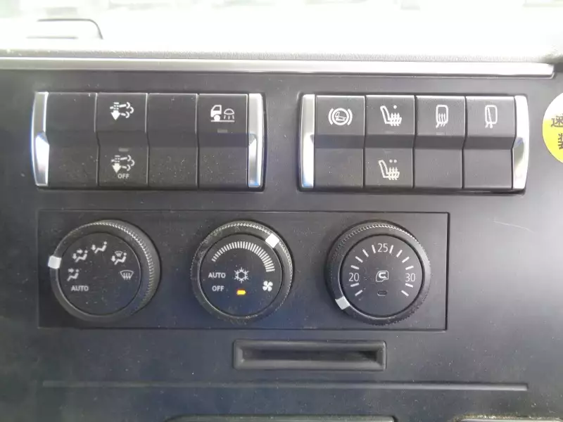 平成30年10月中古大型ダンプ三菱ふそうスーパーグレートの画像53