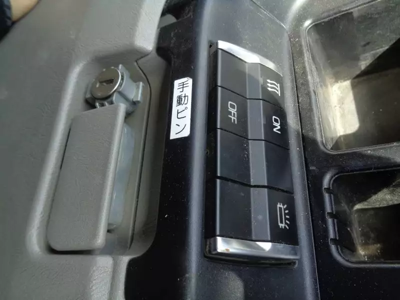 平成30年10月中古大型ダンプ三菱ふそうスーパーグレートの画像54