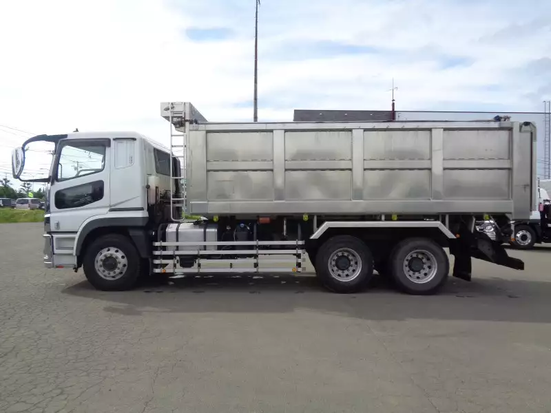 平成30年10月中古大型ダンプ三菱ふそうスーパーグレートの画像8