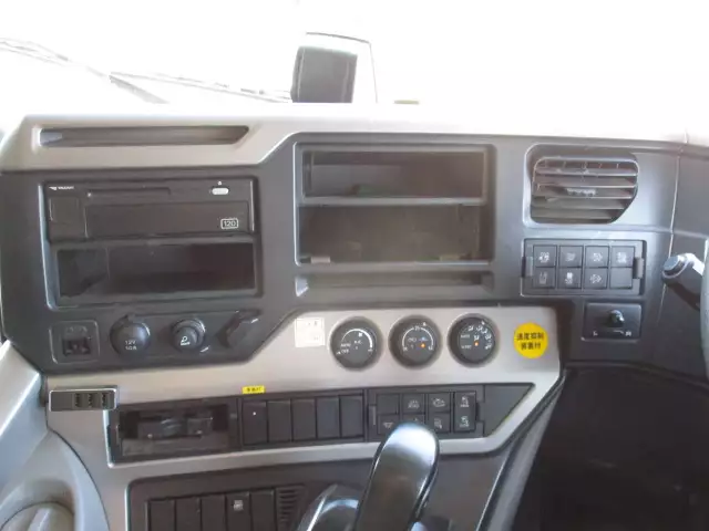 令和03年04月中古大型平ボディ日産UDクオンの画像34