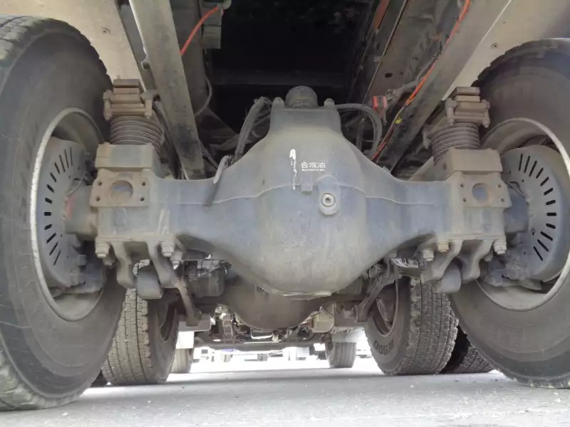 令和01年/平成31年10月中古大型ダンプ日産UDクオンの画像4