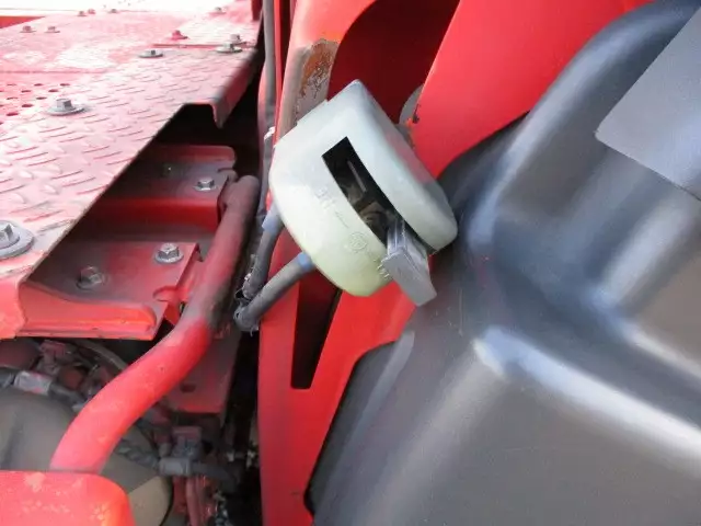 平成24年03月中古大型トラクタヘッド日野プロフィアの画像15