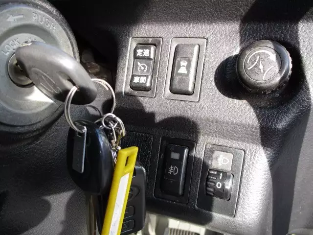 平成24年03月中古大型トラクタヘッド日野プロフィアの画像32