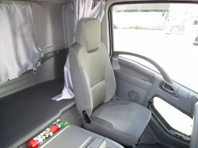 令和03年04月中古中型アルミバン・ウィングいすゞフォワードの画像49