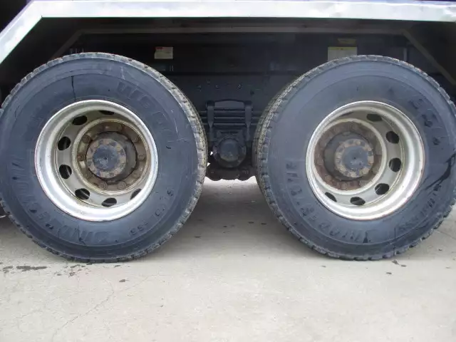 平成27年01月中古大型ダンプ三菱ふそうスーパーグレートの画像14