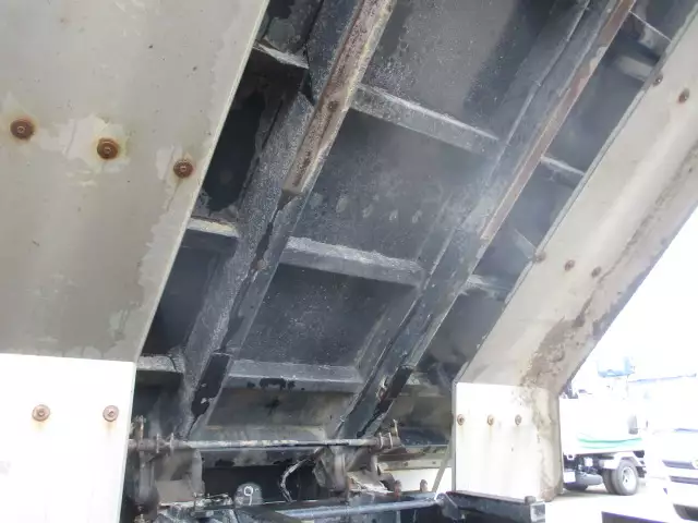 平成27年01月中古大型ダンプ三菱ふそうスーパーグレートの画像29