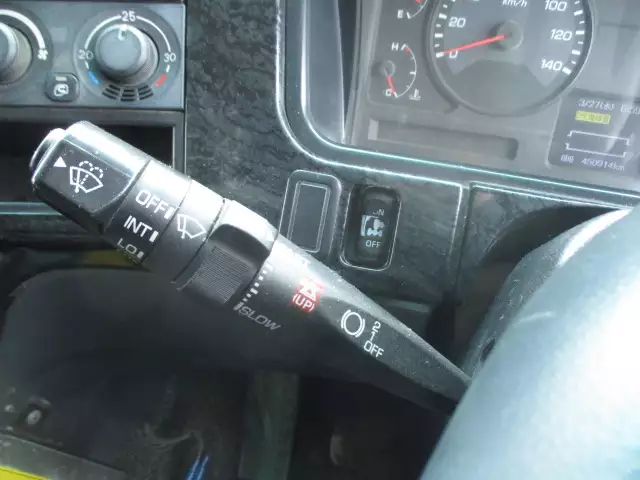 平成27年01月中古大型ダンプ三菱ふそうスーパーグレートの画像51