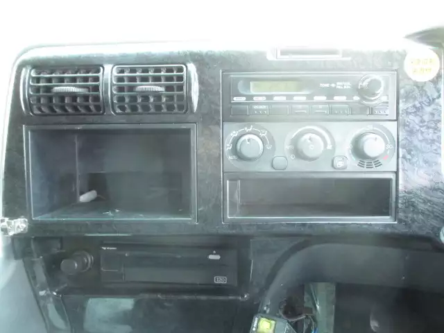 平成27年01月中古大型ダンプ三菱ふそうスーパーグレートの画像52