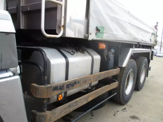 平成27年01月中古大型ダンプ三菱ふそうスーパーグレートの画像9