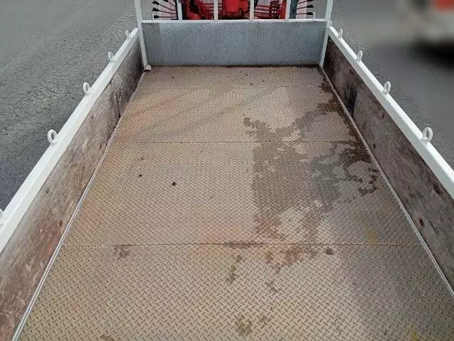 平成22年11月中古小型クレーン付いすゞエルフの画像23