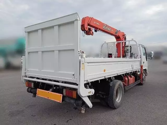 平成22年11月中古小型クレーン付いすゞエルフの画像4